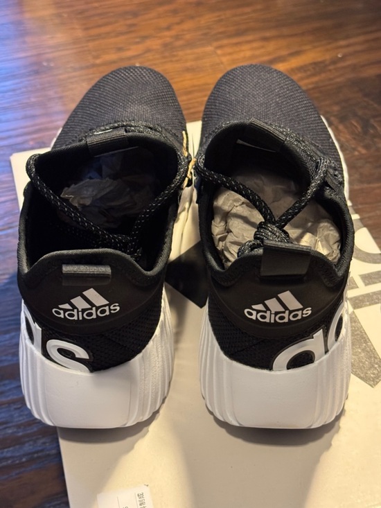 adidas NEW IN BOX Black and White Running Sneakers with Side Logo main image 4